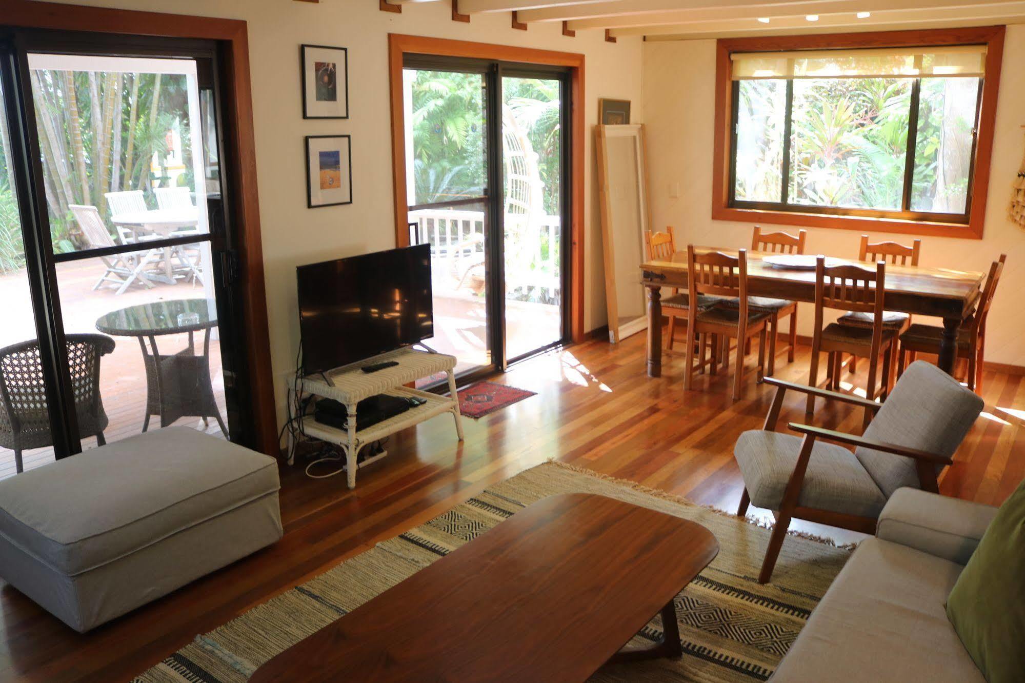 Hotel A Beach House At Byron Byron Bay Exterior foto